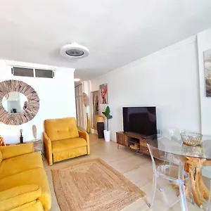 ocean-view-apartment-costa-adeje-tenerife-38660.adeje-hotels.com/