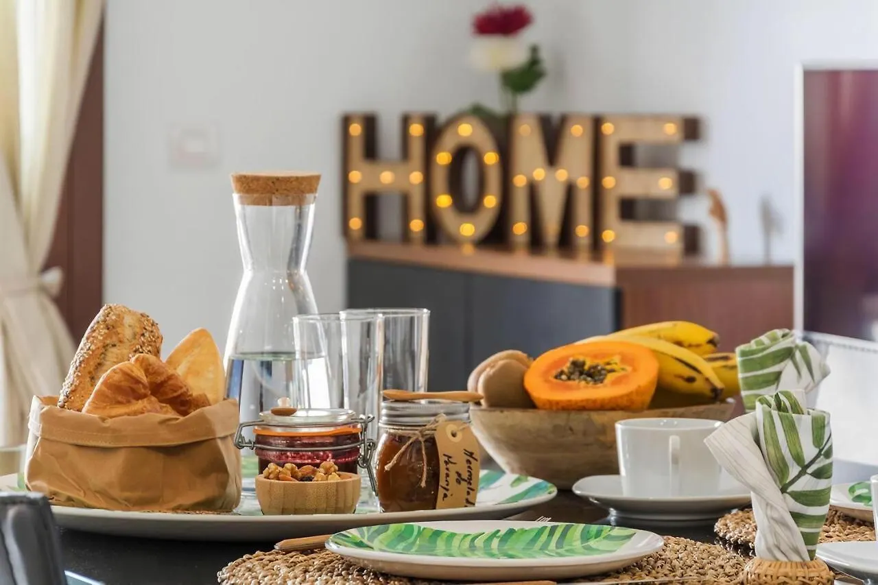 Apartamentos Mares De Lava - Puerto Del Carmen Lägenhet